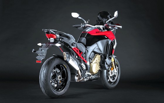 Verleihmotorrad Ducati Multistrada V4 Pikes Peak vom Händler Zweirad Meggle GmbH & Co. KG - Bild 3
