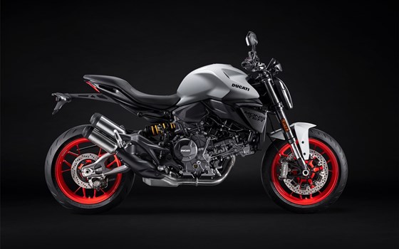 Verleihmotorrad Ducati Monster vom Händler Zweirad Meggle GmbH & Co. KG - Bild 4