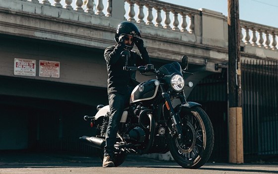 Verleihmotorrad Royal Enfield Shotgun 650 vom Händler Mop ´n Roll GmbH - Immagine 2