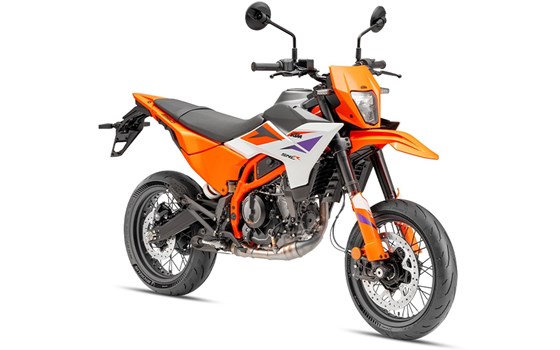 Verleihmotorrad KTM 390 SMC R vom Händler Motorrad Dirnberger GmbH & Co. KG - Bild 2