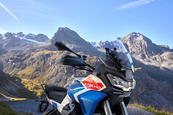 Moto Guzzi Stelvio Duecento Tributo () - Bild 8