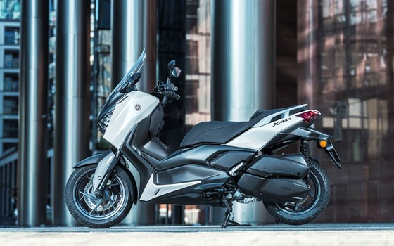 Verleihmotorrad Yamaha XMAX 300 Tech MAX vom Händler Motorrad-Center - Bild 12