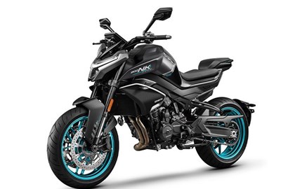 Leihmotorrad CFMOTO 800NK Advanced