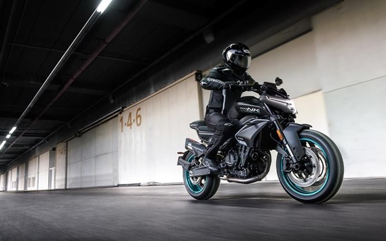 Verleihmotorrad CFMOTO 800NK Advanced vom Händler PM Motors - Bild 3