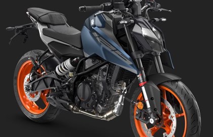 Leihmotorrad KTM 125 Duke