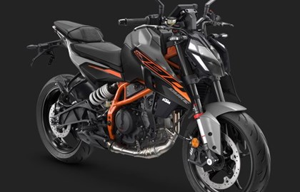 Leihmotorrad KTM 390 Duke