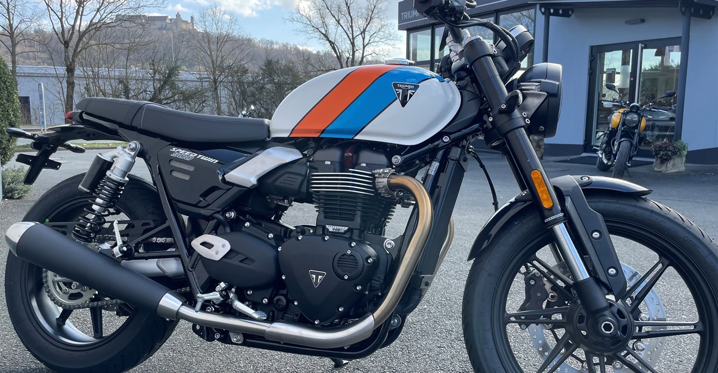 Verleihmotorrad Triumph Speed Twin 900 vom Händler Motorrad Reinhardt GmbH