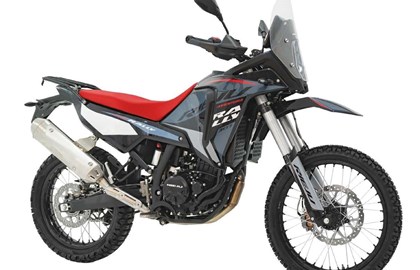 Leihmotorrad Rieju Aventura Rally 307