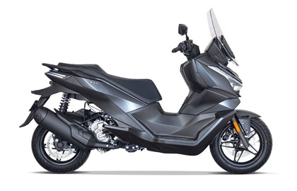 Leihmotorrad Voge SR3