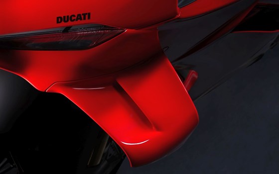 Verleihmotorrad Ducati Panigale V4 vom Händler Motorpark Schrembs - Bild 4