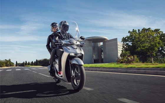 Verleihmotorrad Honda SH125i vom Händler Auto Hermes GmbH & Co. KG - Bild 18