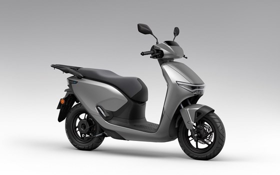 Verleihmotorrad Honda CUV e: vom Händler Auto Hermes GmbH & Co. KG - Bild 1