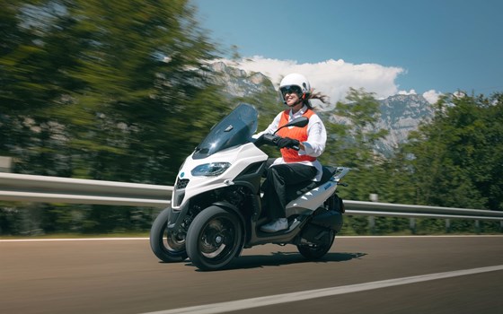 Verleihmotorrad Piaggio MP3 310 vom Händler Sauer & Freuding GbR TOPSPEED Motorradwelt Trier - Bild 9