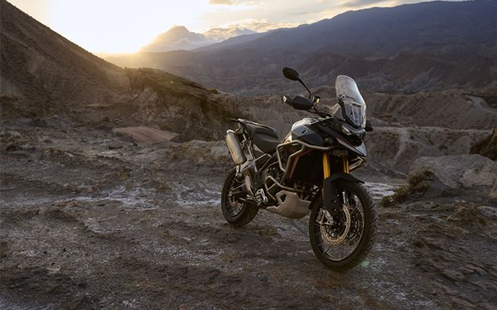 Verleihmotorrad Triumph Tiger 900 Desert Edition vom Händler Zweirad-Center Nuber GmbH - Bild 11