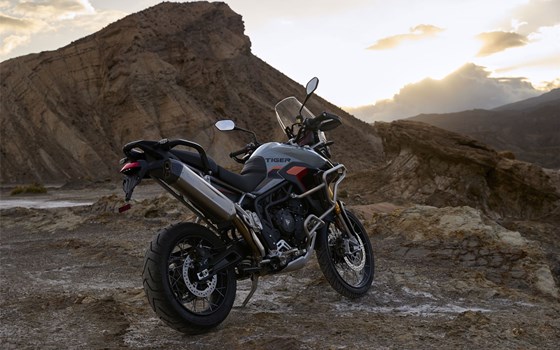 Verleihmotorrad Triumph Tiger 900 Desert Edition vom Händler Zweirad-Center Nuber GmbH - Bild 3