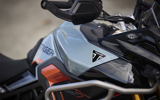 Verleihmotorrad Triumph Tiger 900 Desert Edition vom Händler Zweirad-Center Nuber GmbH - Bild 8