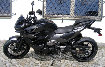 Leihmotorrad Kawasaki Z7 Hybrid