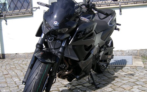 Verleihmotorrad Kawasaki Z7 Hybrid vom Händler Motorrad Service Scheibe - Bild 2