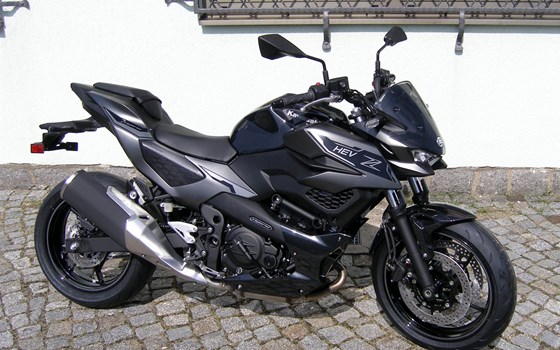 Verleihmotorrad Kawasaki Z7 Hybrid vom Händler Motorrad Service Scheibe - Bild 3
