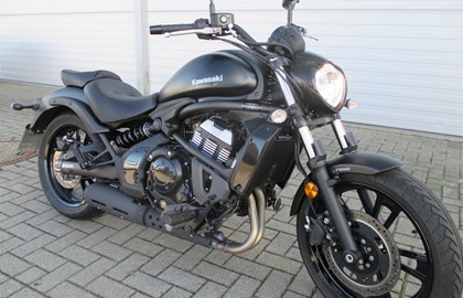 Leihmotorrad Kawasaki Vulcan S