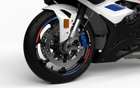 Verleihmotorrad BMW S 1000 RR vom Händler BMW Motorradzentrum Wien - Bild 8 Verleihmotorrad BMW S 1000 RR vom Händler BMW Motorradzentrum Wien - Bild 8