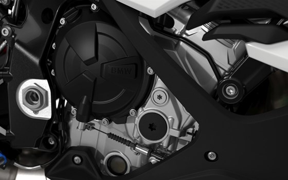 Verleihmotorrad BMW S 1000 RR vom Händler BMW Motorradzentrum Wien - Bild 9 Verleihmotorrad BMW S 1000 RR vom Händler BMW Motorradzentrum Wien - Bild 9