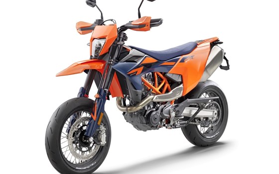 Verleihmotorrad KTM 690 SMC R vom Händler Road Star Motorcycles GmbH - Bild 4