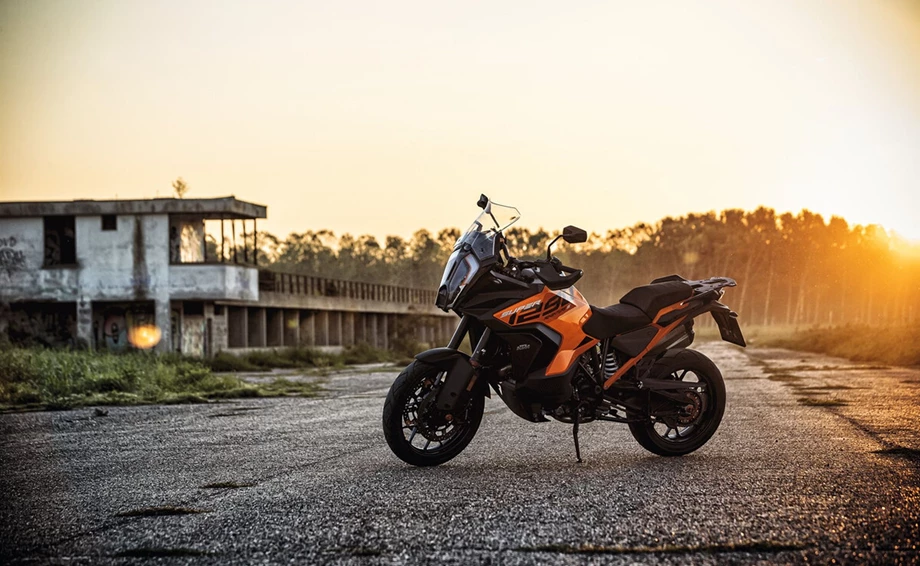 Verleihmotorrad KTM 1290 Super Adventure S vom Händler Road Star Motorcycles GmbH Bild 8: Verleihmotorrad KTM 1290 Super Adventure S vom Händler Road Star Motorcycles GmbH