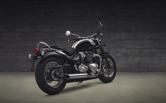 Verleihmotorrad Triumph Bonneville Speedmaster vom Händler Klingenberger Kehl GbR - Bild 11 Verleihmotorrad Triumph Bonneville Speedmaster vom Händler Klingenberger Kehl GbR - Bild 11