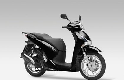 Leihmotorrad Honda SH125i