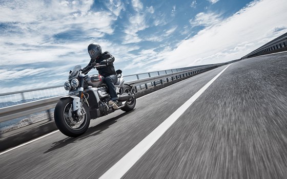 Verleihmotorrad Triumph Rocket 3 Storm GT vom Händler Klingenberger Kehl GbR - Bild 16 Verleihmotorrad Triumph Rocket 3 Storm GT vom Händler Klingenberger Kehl GbR - Bild 16