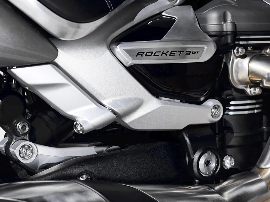 Verleihmotorrad Triumph Rocket 3 Storm GT vom Händler Klingenberger Kehl GbR Bild 8: Verleihmotorrad Triumph Rocket 3 Storm GT vom Händler Klingenberger Kehl GbR