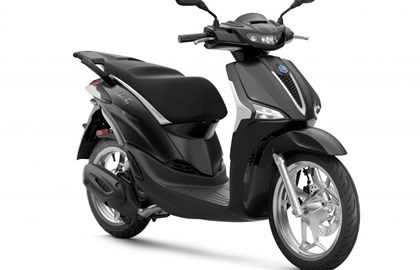 Leihmotorrad Piaggio Liberty 125 IGET 4t 3V