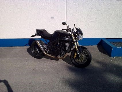 Umgebautes Motorrad Triumph Speed Triple 1050 von viper1111 - Bild 1 Umgebautes Motorrad Triumph Speed Triple 1050 von viper1111 - Bild 1