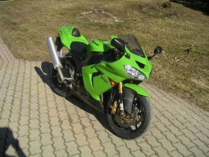 Umgebautes Motorrad Kawasaki Ninja ZX-10R von zech26 - Bild 2 Umgebautes Motorrad Kawasaki Ninja ZX-10R von zech26 - Bild 2