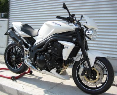 Umgebautes Motorrad Triumph Speed Triple 1050 von IL MOTO  Motorradhandel und Reparaturwerkstätte GesmbH - Bild 6 Umgebautes Motorrad Triumph Speed Triple 1050 von IL MOTO  Motorradhandel und Reparaturwerkstätte GesmbH - Bild 6