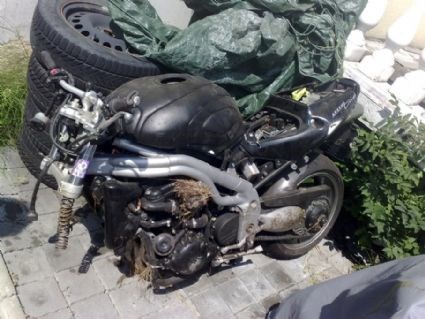 Umgebautes Motorrad Triumph Speed Triple 955i von speedtriplepani - Bild 8 Umgebautes Motorrad Triumph Speed Triple 955i von speedtriplepani - Bild 8