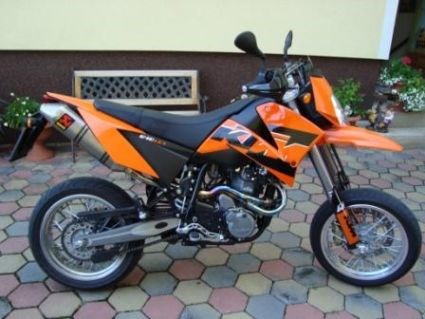 Umgebautes Motorrad KTM 640 LC4 Supermoto von stauffer - Bild 2 Umgebautes Motorrad KTM 640 LC4 Supermoto von stauffer - Bild 2