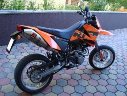 Umgebautes Motorrad KTM 640 LC4 Supermoto von stauffer - Bild 5 Umgebautes Motorrad KTM 640 LC4 Supermoto von stauffer - Bild 5