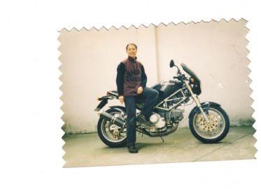 Gebrauchte Ducati Monster 900 i.e. Dark Gebrauchte Ducati Monster 900 i.e. Dark