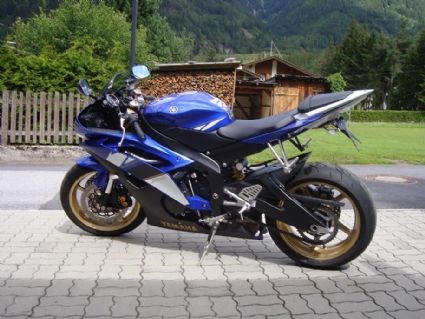 Umgebautes Motorrad Yamaha YZF-R6 von Ingo83 - Bild 1 Umgebautes Motorrad Yamaha YZF-R6 von Ingo83 - Bild 1