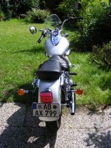 Umgebautes Motorrad Suzuki Intruder VL 125 LC von Fimbul - Bild 6 Umgebautes Motorrad Suzuki Intruder VL 125 LC von Fimbul - Bild 6