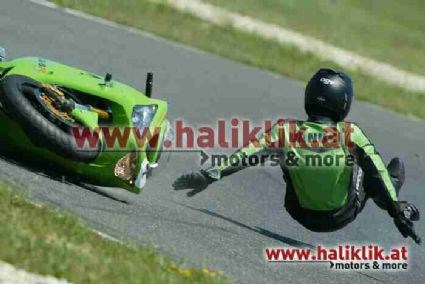 Umgebautes Motorrad Kawasaki Ninja ZX-6R von Badabu - Bild 7 Umgebautes Motorrad Kawasaki Ninja ZX-6R von Badabu - Bild 7
