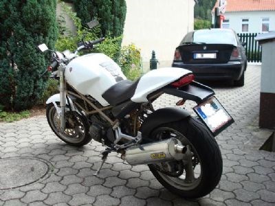 Umgebautes Motorrad Ducati Monster 750 von psychomax - Bild 2