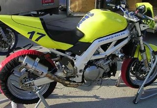 Suzuki SV 1000 Suzuki SV 1000