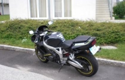 Honda CBR 900 RR Fireblade Custom Bike Honda CBR 900 RR Fireblade Custom Bike
