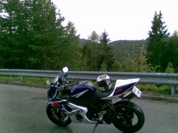 Suzuki GSX-R 750 Custom Bike Suzuki GSX-R 750 Custom Bike