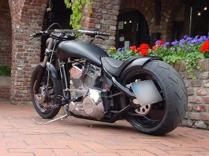 Umgebautes Motorrad Harley-Davidson Custom Bike von X-Trem Custombikes - Bild 3 Umgebautes Motorrad Harley-Davidson Custom Bike von X-Trem Custombikes - Bild 3