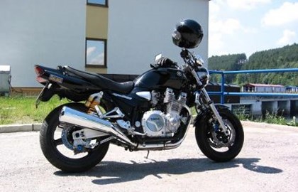 Yamaha XJR 1300 Custom Bike Yamaha XJR 1300 Custom Bike