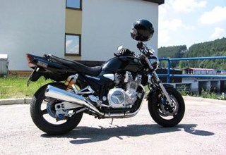 Yamaha XJR 1300 Yamaha XJR 1300